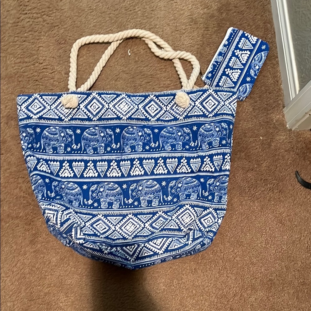 Blue and White Geometric Pattern Tote Bag